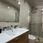 Apartment A1 - En La Carihuela, 2 Dormitorios, Wifi, A 100 Metros De La Playa *