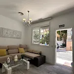 Apartment A1 - En La Carihuela, 2 Dormitorios, Wifi, A 100 Metros De La Playa Torremolinos