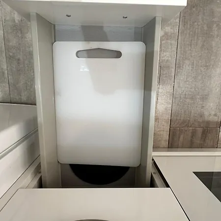 A1 - En La Carihuela, 2 Dormitorios, Wifi, A 100 Metros De La Playa توريمولينوس