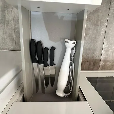 شقة A1 - Ground-floor 2-bedroom With Free Private Parking - 100 M From La Carihuela توريمولينوس