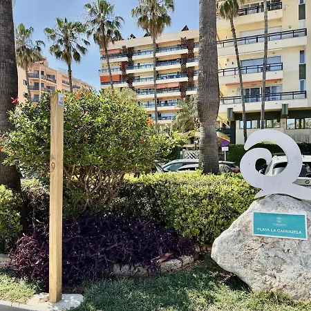A1 - Ground-floor 2-bedroom With Free Private Parking - 100 M From La Carihuela شقة توريمولينوس