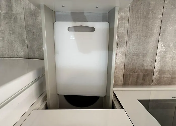 A1 - En La Carihuela, 2 Dormitorios, Wifi, A 100 Metros De La Playa Torremolinos