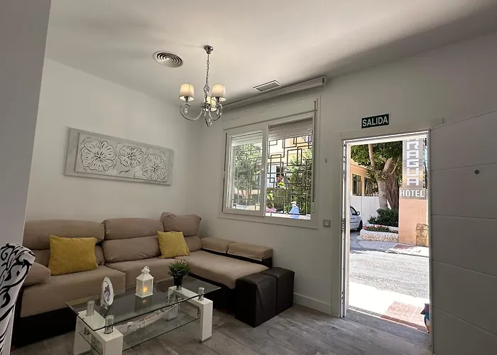 Lejlighed A1 - En La Carihuela, 2 Dormitorios, Wifi, A 100 Metros De La Playa Torremolinos