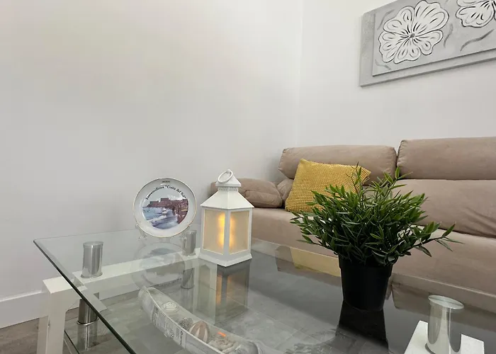 Apartament A1 - En La Carihuela, 2 Dormitorios, Wifi, A 100 Metros De La Playa Torremolinos